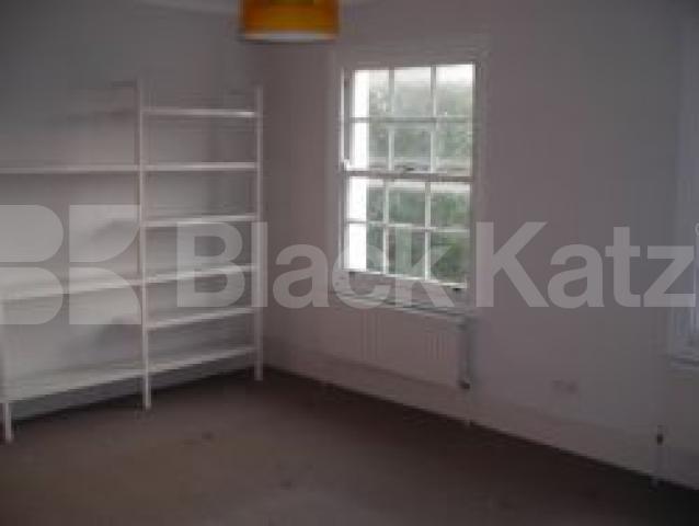 			Must be seen, 2 Bedroom, 1 bath, 1 reception Flat			 Mornington Terrace, CAMDEN NW1